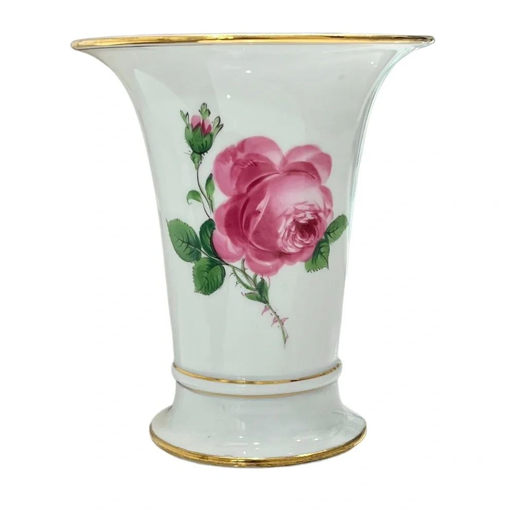 VINTAGE MEISSEN PORCELAIN ROSE VASE #Q22(6)